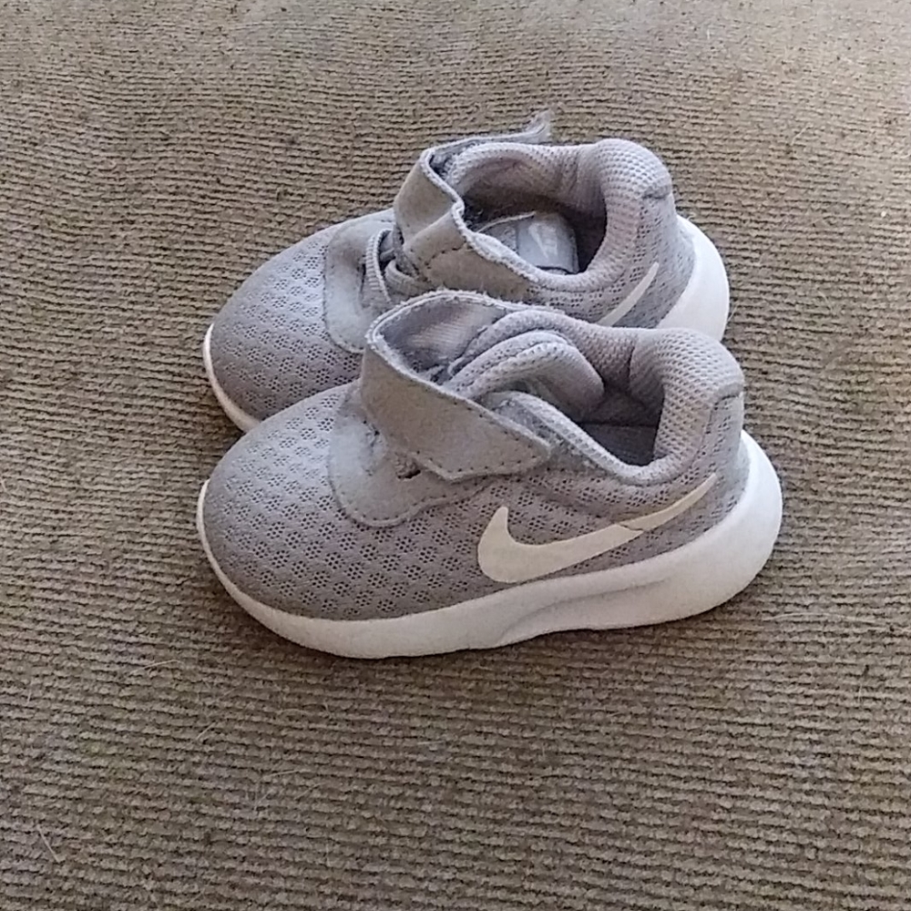 Nike shoes